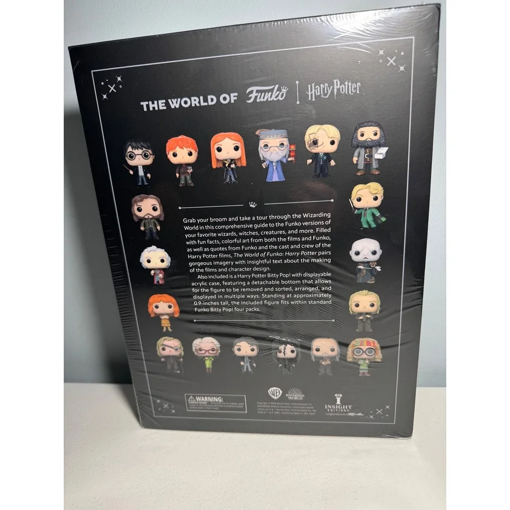 The World of Funko Harry Potter Book with Exclusive Bitty Pop Figure Sealed